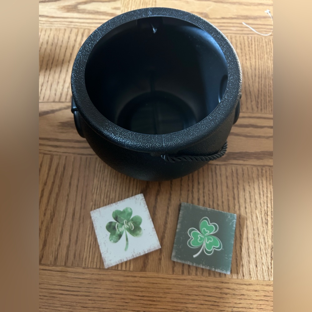 Large Black Cauldron with Shamrock Wooden Signs